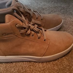 Chaco mens boots sz9